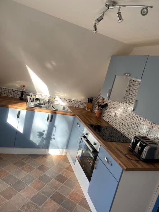 3 Bedroom Lodge With Hot Tub On Lovely Quiet Holiday Park In Cornwall Gunnislake Buitenkant foto