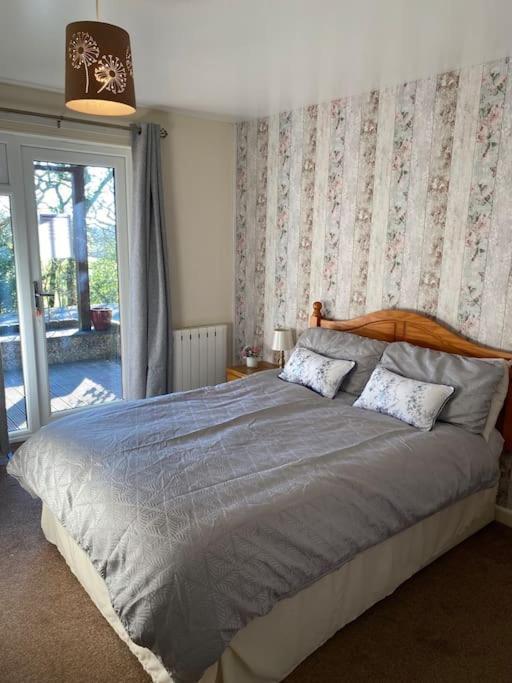3 Bedroom Lodge With Hot Tub On Lovely Quiet Holiday Park In Cornwall Gunnislake Buitenkant foto